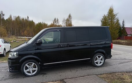 Volkswagen Multivan T5, 2010 год, 2 000 000 рублей, 2 фотография