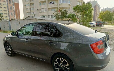 Skoda Rapid I, 2014 год, 1 320 000 рублей, 2 фотография