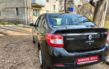 Renault Logan II, 2018 год, 950 000 рублей, 4 фотография