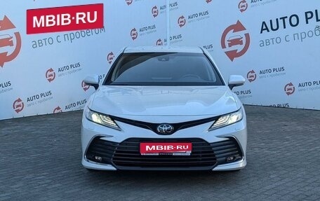 Toyota Camry, 2022 год, 3 720 000 рублей, 4 фотография