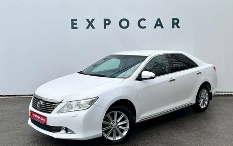 Toyota Camry, 2014 год, 1 870 000 рублей, 1 фотография