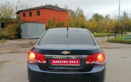 Chevrolet Cruze II, 2011 год, 650 000 рублей, 3 фотография