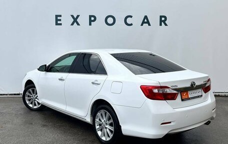 Toyota Camry, 2014 год, 1 870 000 рублей, 3 фотография