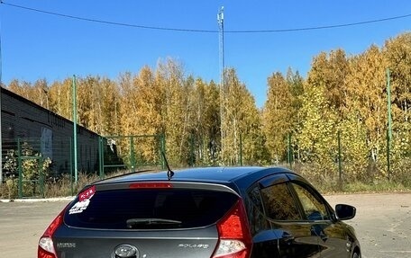 Hyundai Solaris II рестайлинг, 2011 год, 750 000 рублей, 4 фотография