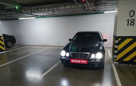 Mercedes-Benz E-Класс, 1999 год, 330 000 рублей, 2 фотография