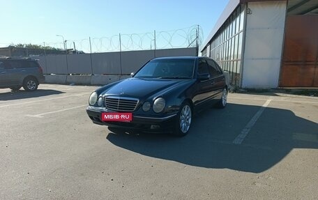 Mercedes-Benz E-Класс, 1999 год, 330 000 рублей, 3 фотография