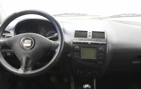 SEAT Cordoba II, 2002 год, 290 000 рублей, 13 фотография