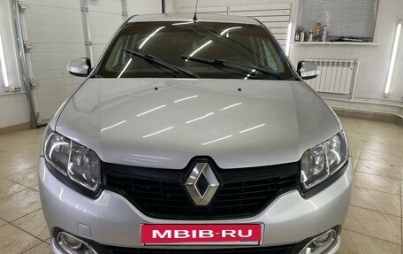 Renault Logan II, 2014 год, 776 000 рублей, 2 фотография