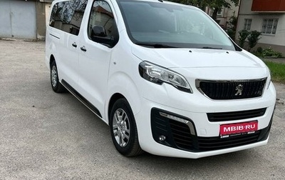 Peugeot Traveller I, 2021 год, 3 450 000 рублей, 1 фотография