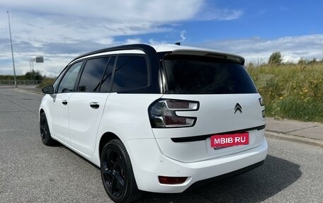 Citroen C4 Picasso II рестайлинг, 2017 год, 1 849 999 рублей, 28 фотография