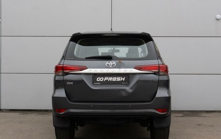 Toyota Fortuner II, 2022 год, 3 999 000 рублей, 4 фотография