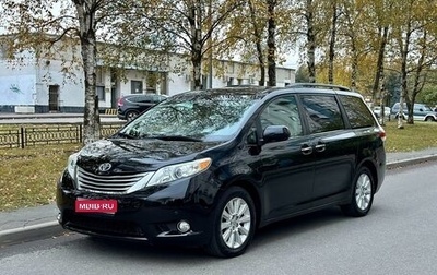 Toyota Sienna III, 2010 год, 2 295 000 рублей, 1 фотография