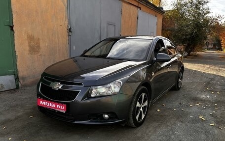 Chevrolet Cruze II, 2011 год, 750 000 рублей, 1 фотография