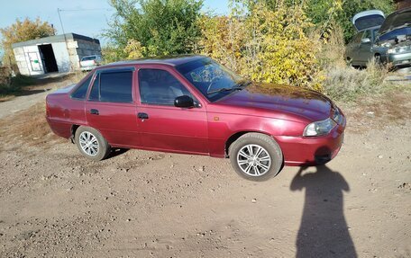 Daewoo Nexia I рестайлинг, 2009 год, 300 000 рублей, 4 фотография