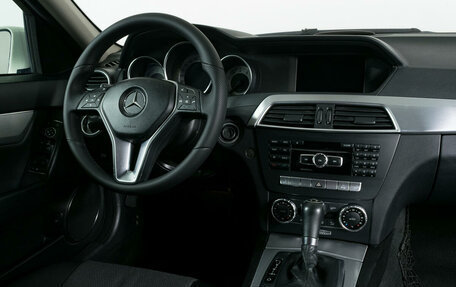 Mercedes-Benz C-Класс, 2011 год, 1 299 000 рублей, 12 фотография