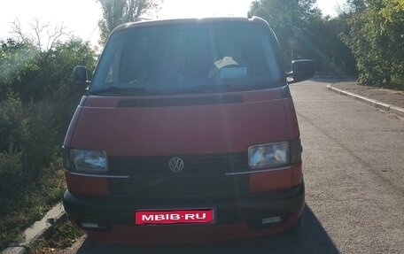 Volkswagen Transporter T4, 2000 год, 1 100 000 рублей, 1 фотография