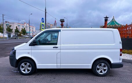 Volkswagen Transporter T5 рестайлинг, 2010 год, 1 499 000 рублей, 2 фотография