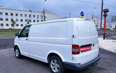 Volkswagen Transporter T5 рестайлинг, 2010 год, 1 499 000 рублей, 3 фотография