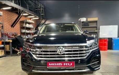 Volkswagen Touareg III, 2019 год, 6 990 000 рублей, 6 фотография