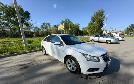 Chevrolet Cruze II, 2011 год, 780 000 рублей, 3 фотография