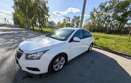 Chevrolet Cruze II, 2011 год, 780 000 рублей, 4 фотография