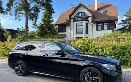 Mercedes-Benz C-Класс, 2019 год, 3 800 000 рублей, 5 фотография