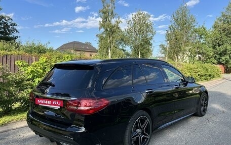 Mercedes-Benz C-Класс, 2019 год, 3 800 000 рублей, 4 фотография