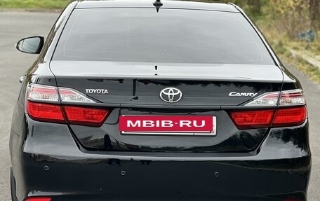 Toyota Camry, 2015 год, 1 995 000 рублей, 3 фотография