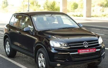 Volkswagen Touareg III, 2010 год, 1 750 000 рублей, 2 фотография