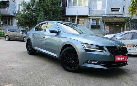 Skoda Superb III рестайлинг, 2017 год, 1 950 000 рублей, 1 фотография