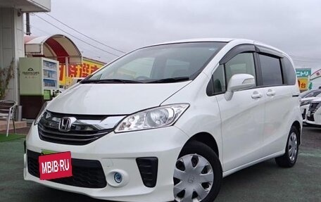 Honda Freed I, 2015 год, 750 900 рублей, 1 фотография