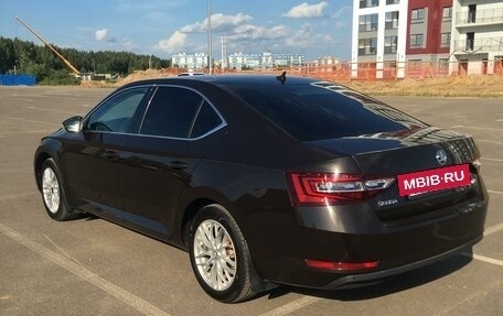 Skoda Superb III рестайлинг, 2017 год, 2 300 000 рублей, 2 фотография