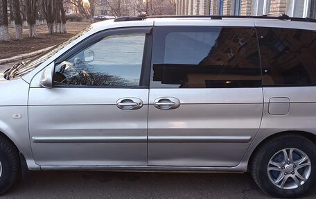 KIA Carnival III, 2004 год, 450 000 рублей, 6 фотография