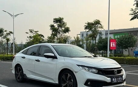 Honda Civic IX, 2019 год, 1 800 000 рублей, 3 фотография