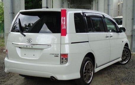 Toyota ISis I, 2010 год, 965 000 рублей, 2 фотография