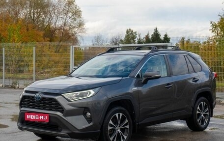 Toyota RAV4, 2019 год, 3 440 000 рублей, 1 фотография