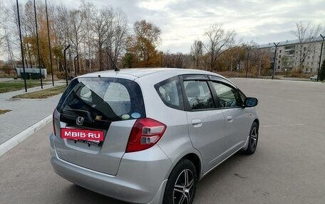 Honda Fit III, 2010 год, 999 000 рублей, 6 фотография