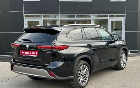 Toyota Highlander, 2024 год, 7 500 000 рублей, 5 фотография