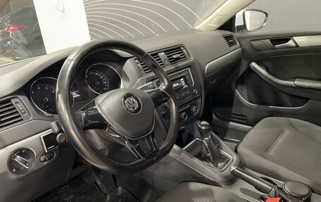 Volkswagen Jetta VI, 2016 год, 1 390 000 рублей, 14 фотография