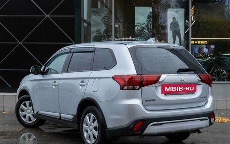 Mitsubishi Outlander III рестайлинг 3, 2019 год, 2 330 000 рублей, 3 фотография