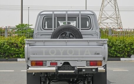 Toyota Land Cruiser 70, 2024 год, 10 924 010 рублей, 7 фотография