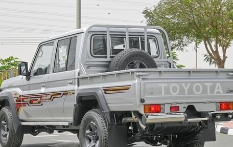 Toyota Land Cruiser 70, 2024 год, 10 924 010 рублей, 5 фотография