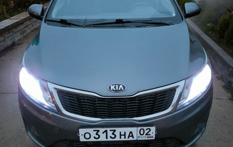 KIA Rio III рестайлинг, 2013 год, 695 000 рублей, 1 фотография