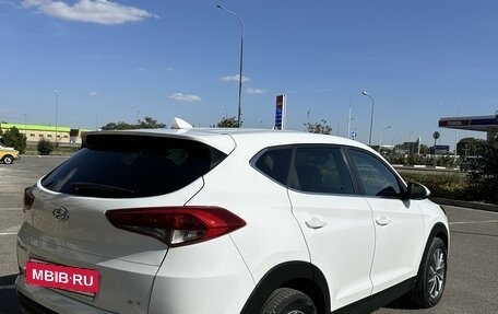 Hyundai Tucson III, 2017 год, 2 050 000 рублей, 4 фотография