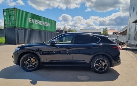 Alfa Romeo Stelvio, 2019 год, 3 120 000 рублей, 3 фотография