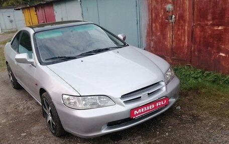 Honda Accord VII рестайлинг, 1999 год, 725 000 рублей, 3 фотография