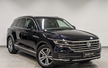 Volkswagen Touareg III, 2020 год, 5 850 000 рублей, 3 фотография