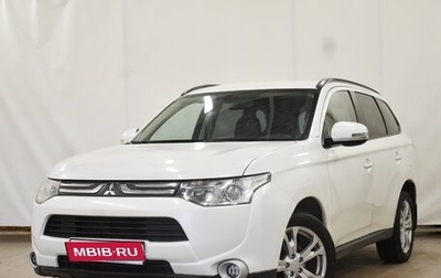 Mitsubishi Outlander III рестайлинг 3, 2013 год, 1 480 000 рублей, 1 фотография