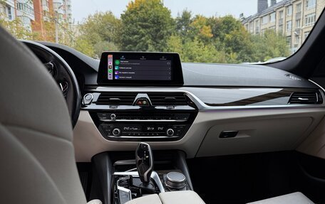 BMW 5 серия, 2019 год, 3 600 000 рублей, 13 фотография