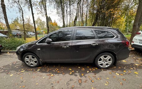 Opel Astra J, 2012 год, 650 000 рублей, 2 фотография